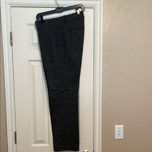 Ann Taylor Women’s Dark Gray Checkered Pants